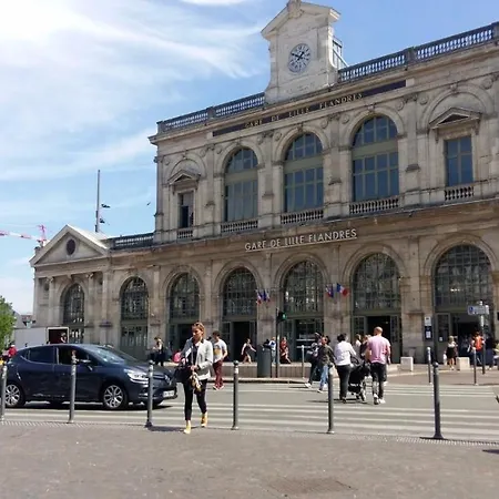 La Madeleine - Superbe Cozy Avec Parking Et Balcon Appartement Lille